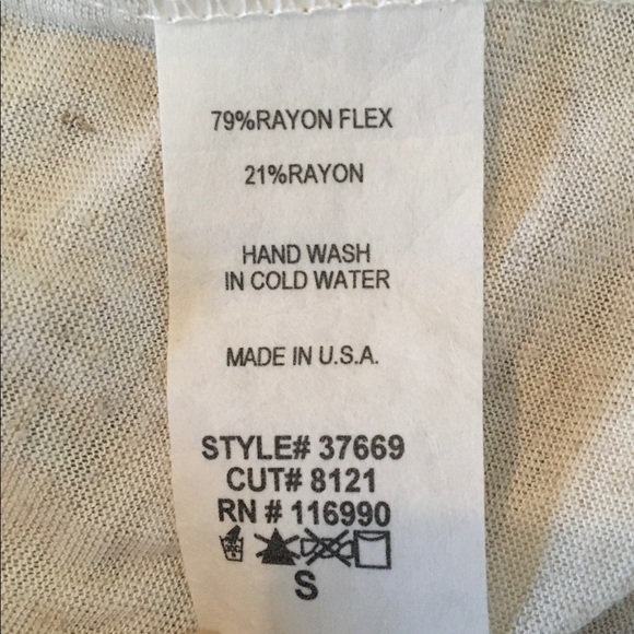 Summer Dress with Floral Back Detailš - Picture 8 of 8